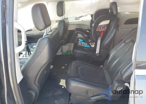 2022 Chrysler Pacifica Touring L из США, поврежденный, VIN 2C4RC1BG3NR177010